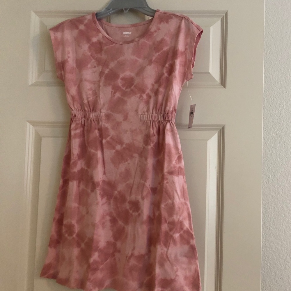 Girl’s rose colored cotton dress